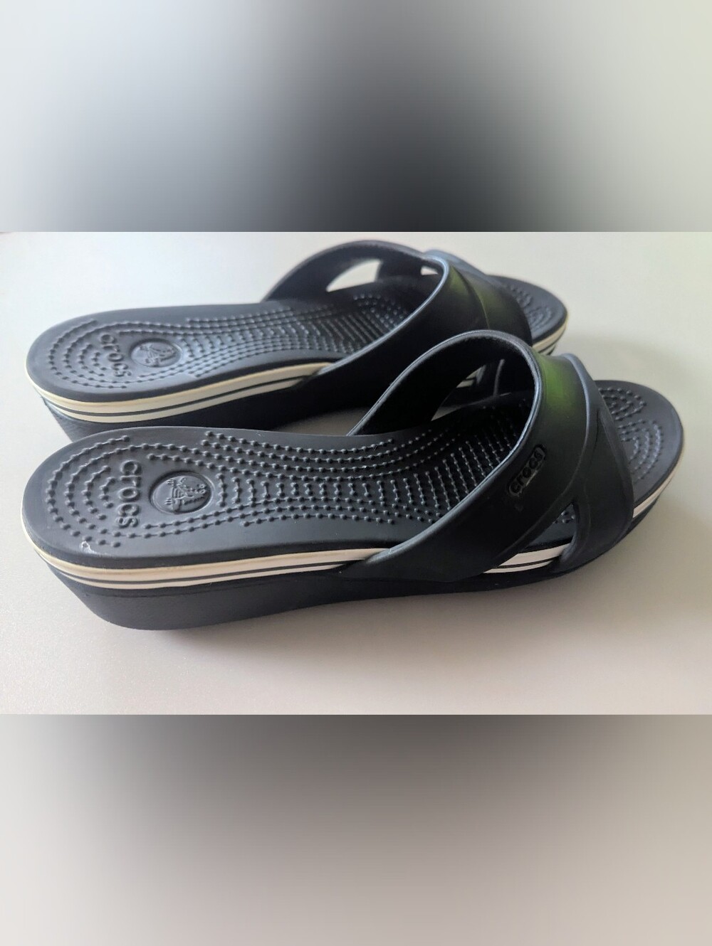 Crocs Wedge Women's Black White Trim Comfort Slide Sandal Size 6W